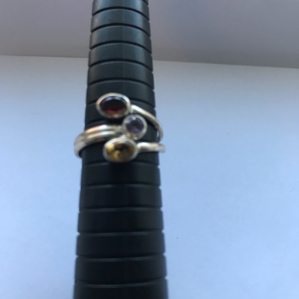 Silver ring - Picture 5 of 7
